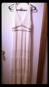 Flying tomato hippie cream  dress size med